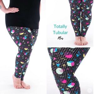 BNWT SweetLegs “Totally Tubular” Plus Size (Fits most 14-22) full length lgngs
